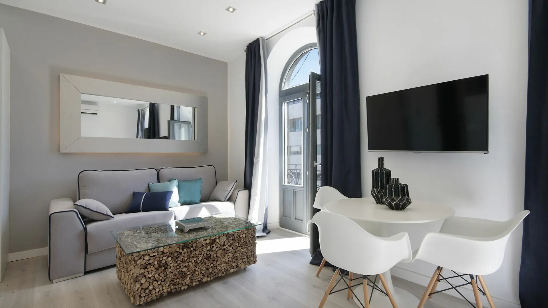 Bibo Suites Gran Via Γρανάδα