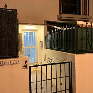 apartamento-playa-bajondillo.1costadelsol.com/