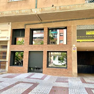 Ana's Parking Gratuito , Malaga Hiszpania
