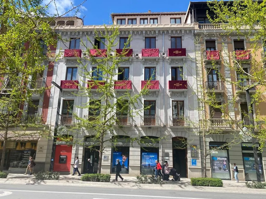 Bibo Suites Gran Via Granada 3*,