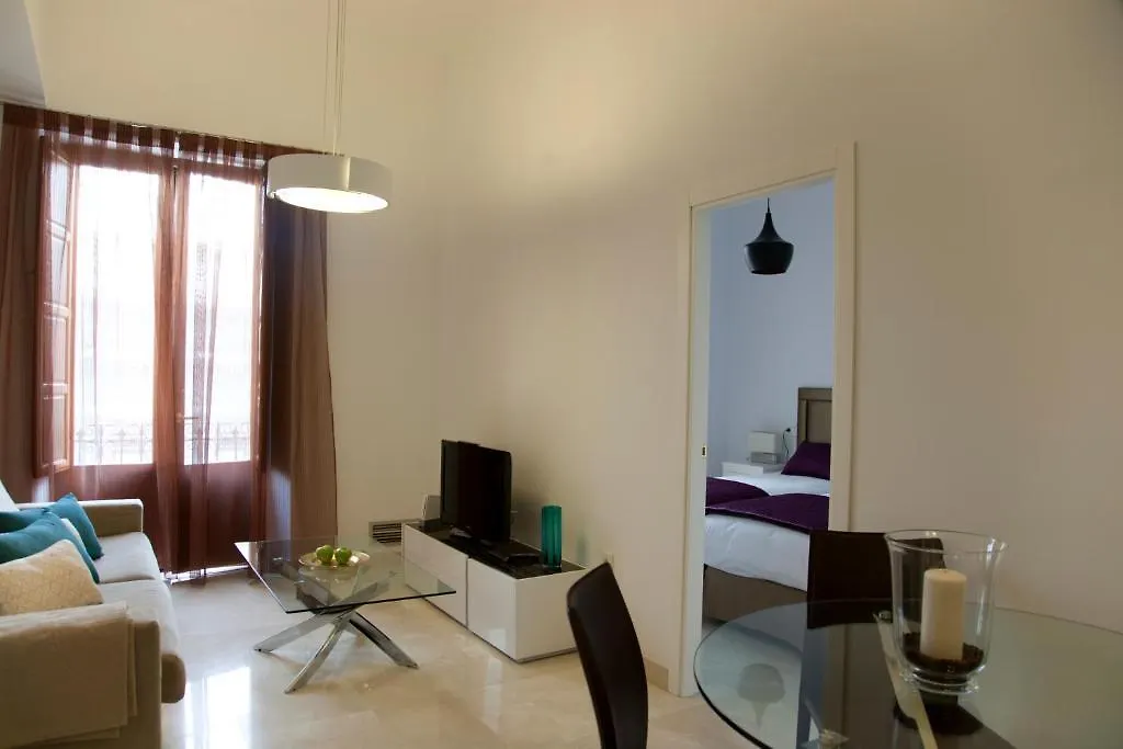 Bibo Suites Gran Via Granada 3*,