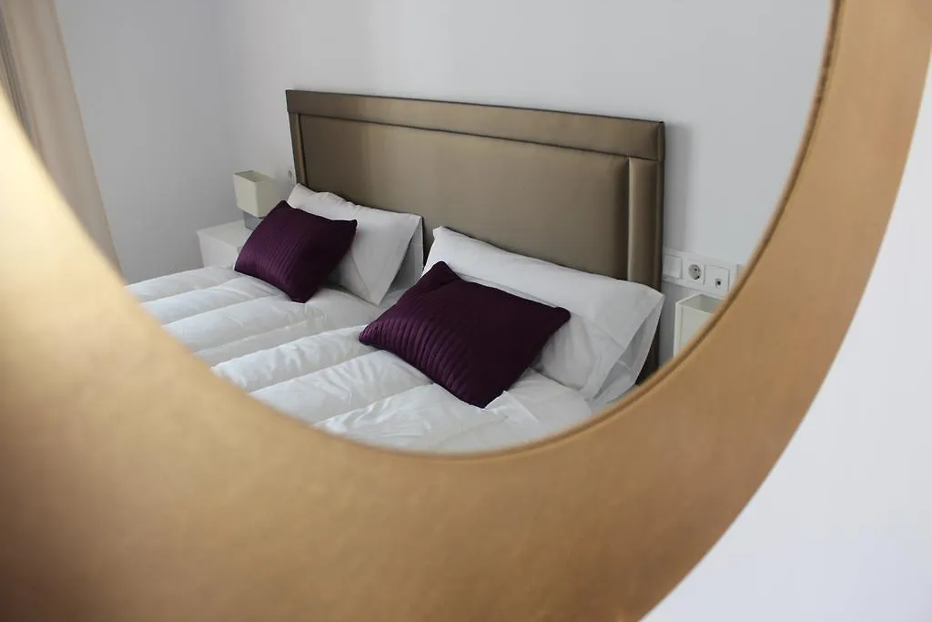 Aparthotel Bibo Suites Gran Via Granada
