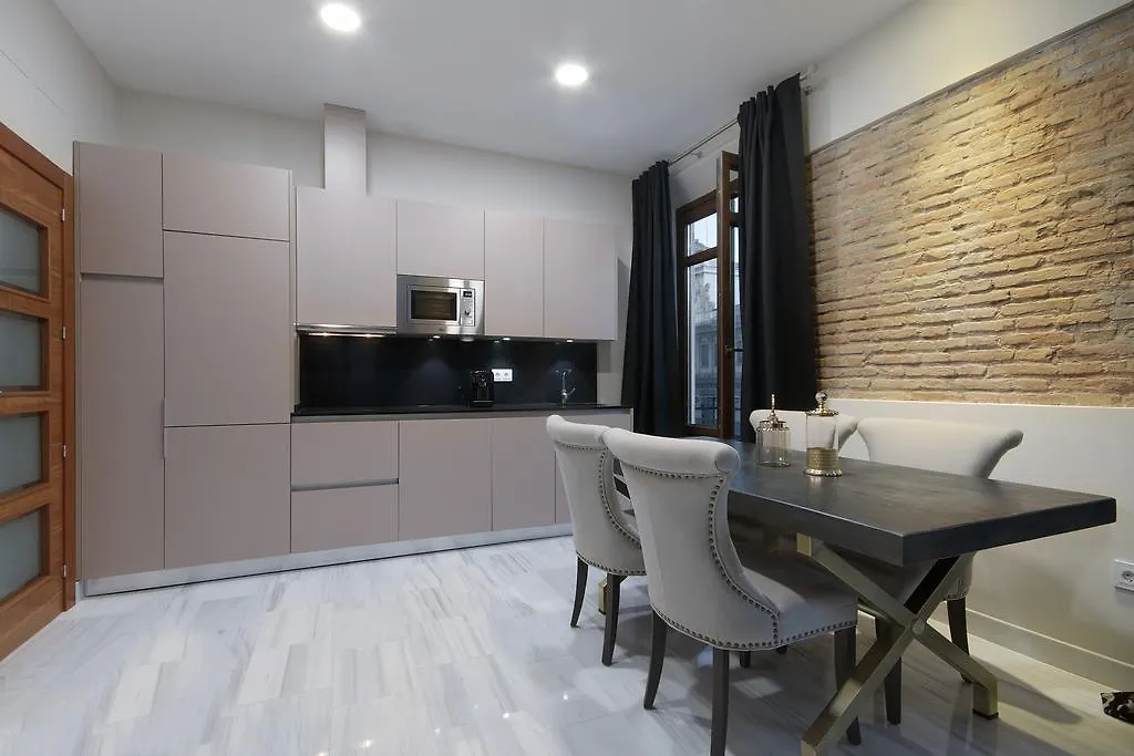 Bibo Suites Gran Via Granada