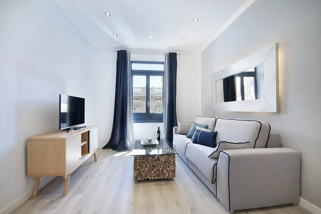 *** Aparthotel Bibo Suites Gran Via Granada Spain