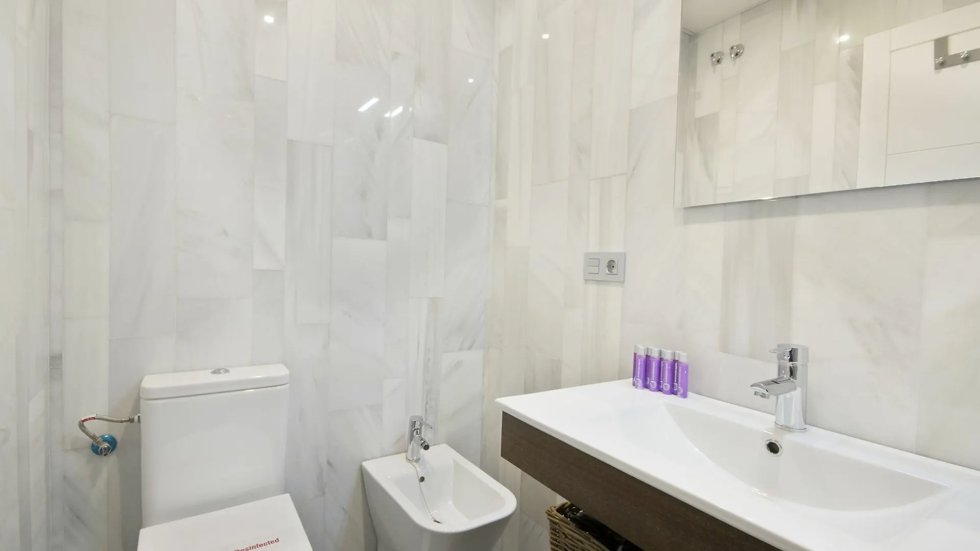 Aparthotel Bibo Suites Gran Via Granada