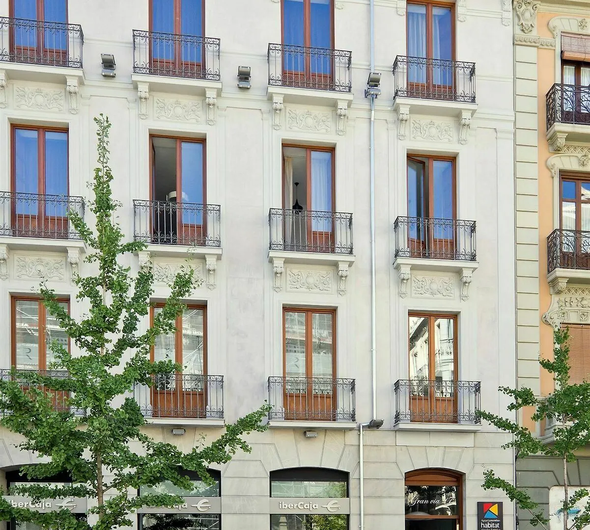 *** Aparthotel Bibo Suites Gran Via Granada Spain