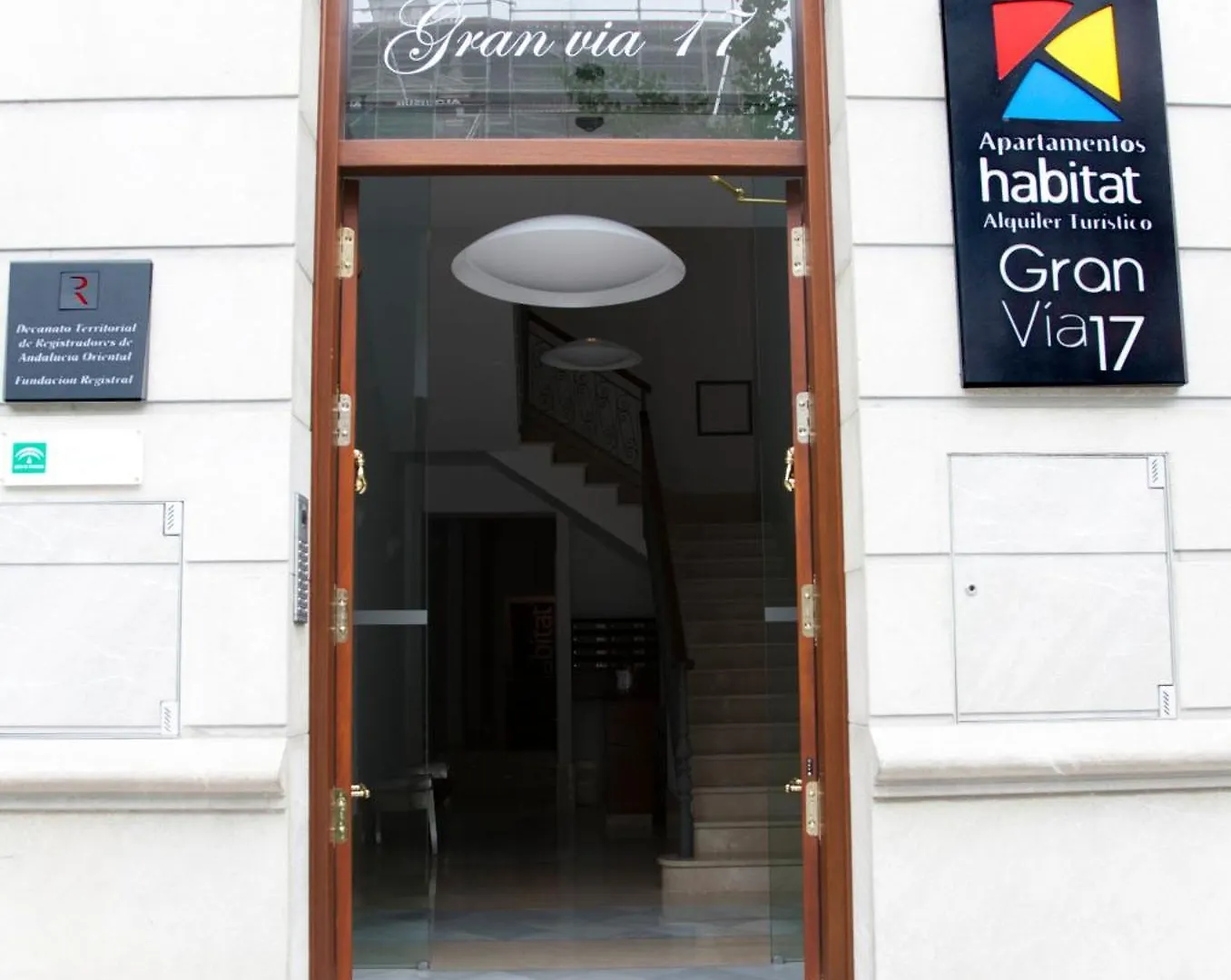 *** Aparthotel Bibo Suites Gran Via Granada Spanien